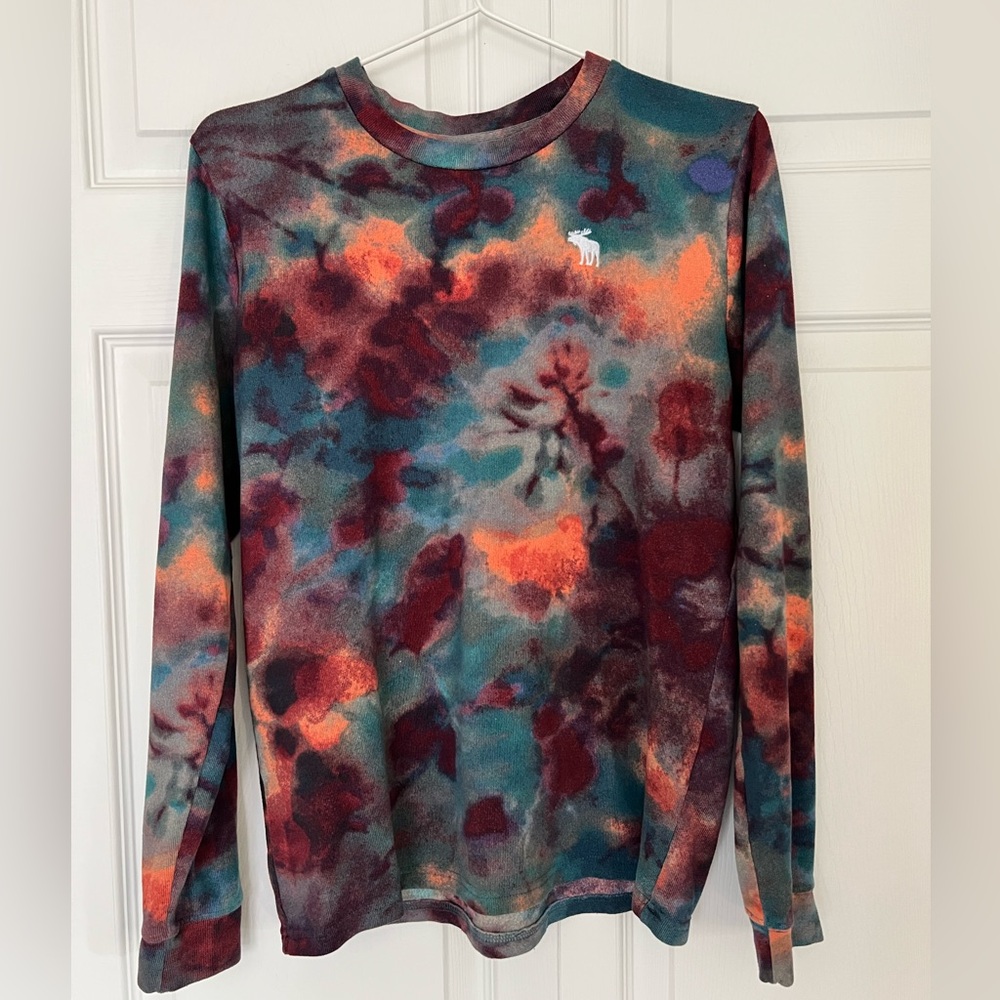 Abercombie Kids boys tie dye long-sleeve shirt